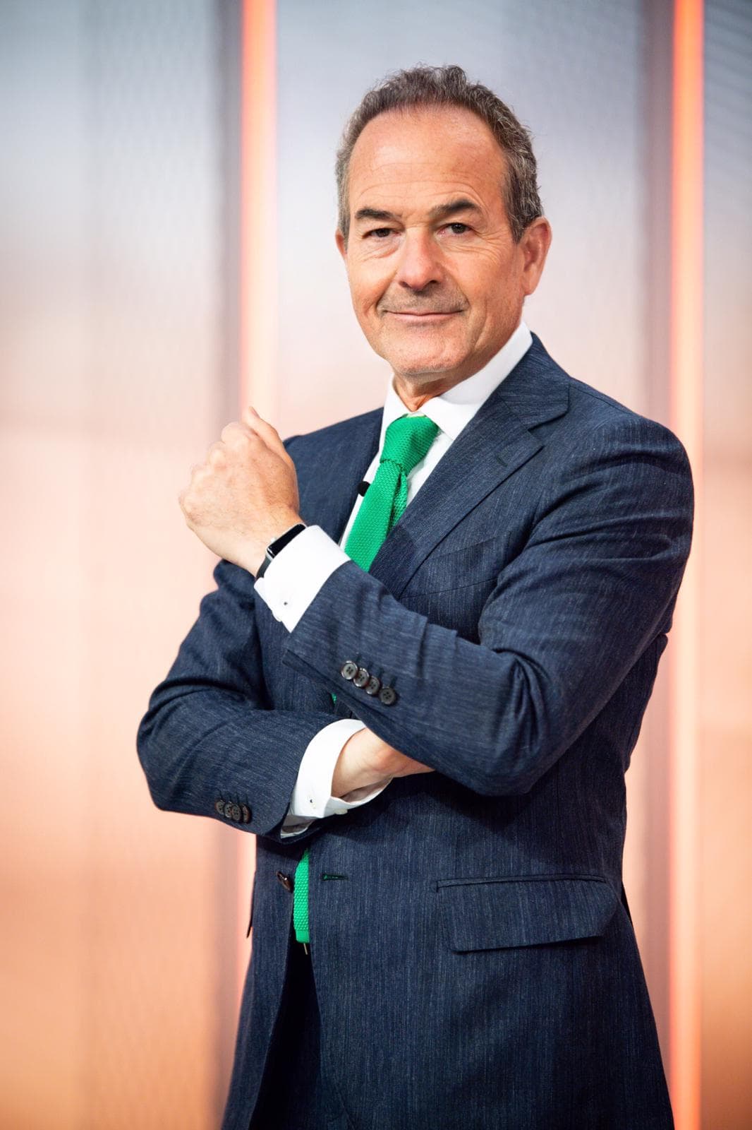 En esta imagen vemos a Carlos Calderón con muchos años más, pero estamos seguros que en una edad avanzada solo cambiará su físico y no su simpático cáracter. 
<br>