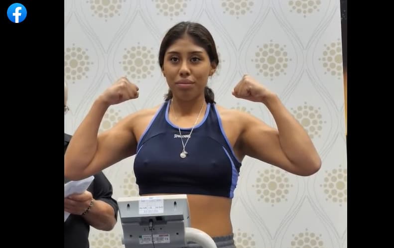 Jeanette Zacarías Zapata, durante el proceso de pesaje del evento deportivo.