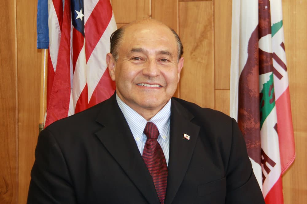 <b>Lou Correa. Distrito 46, California</b>. Ocupa el cargo desde 2017. Nació en 1958 en Anaheim, California, de abuelos mexicanos. Fue senador estatal, es demócrata y su distrito abarca las comunidades de Anaheim y Santa Ana, así como partes del condado Orange.