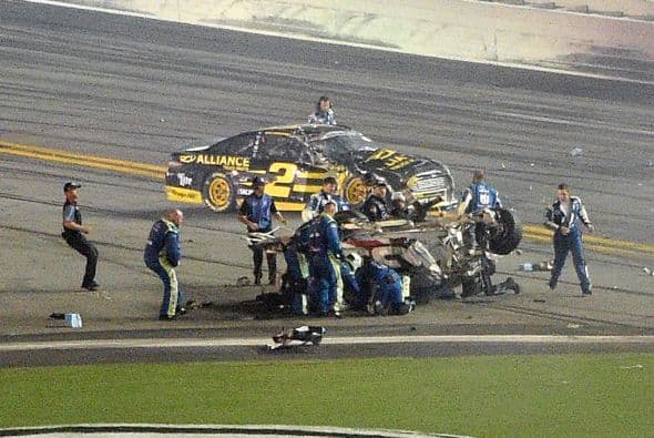 Accidente NASCAR en Daytona 2015