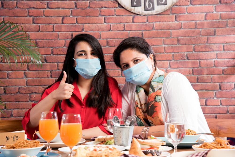 Estaremos pensando con la cabeza bien plantada sobre los hombros y los pies sobre la tierra, sabemos qué hacer.