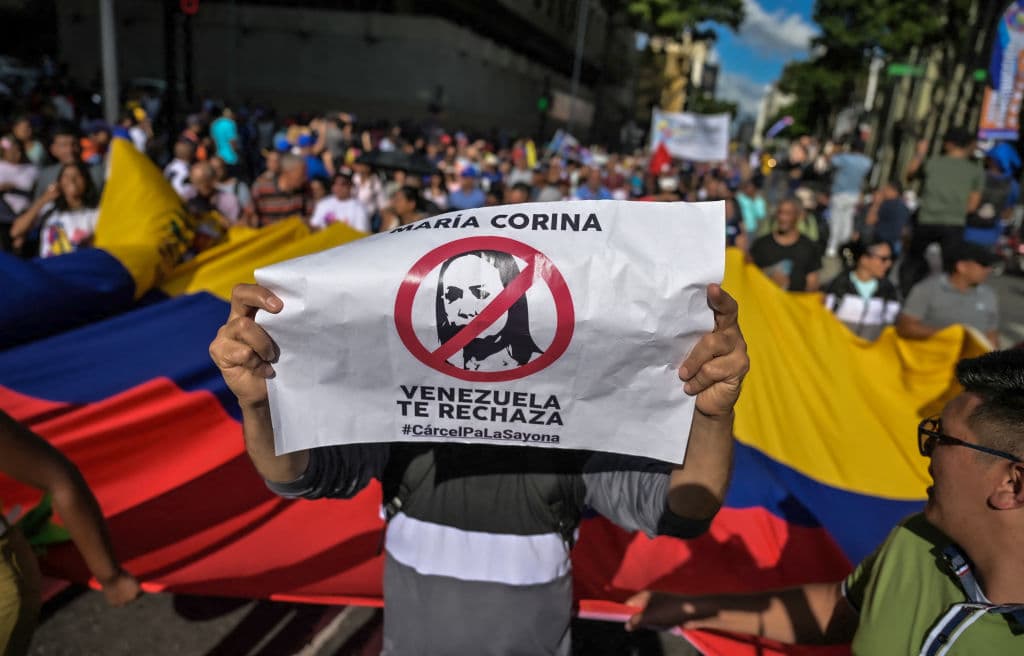 Los manifestantes mostraron su rechazo por los líderes de la oposición como María Corina Machado.
