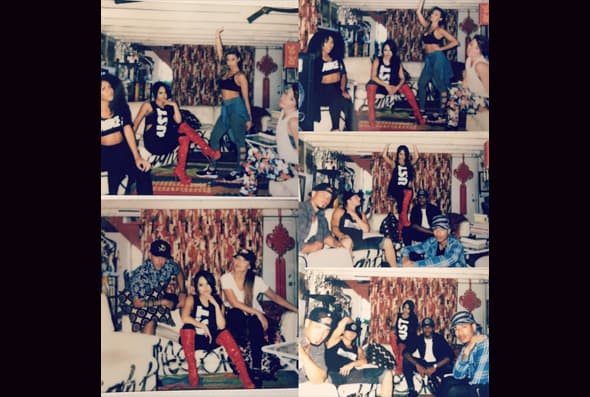 Otra que no ha parado de ensayar es Becky G, quien compartió con sus fanáticos una foto de sus ensayos. ¿Y dónde dejó a Austin Mahone?