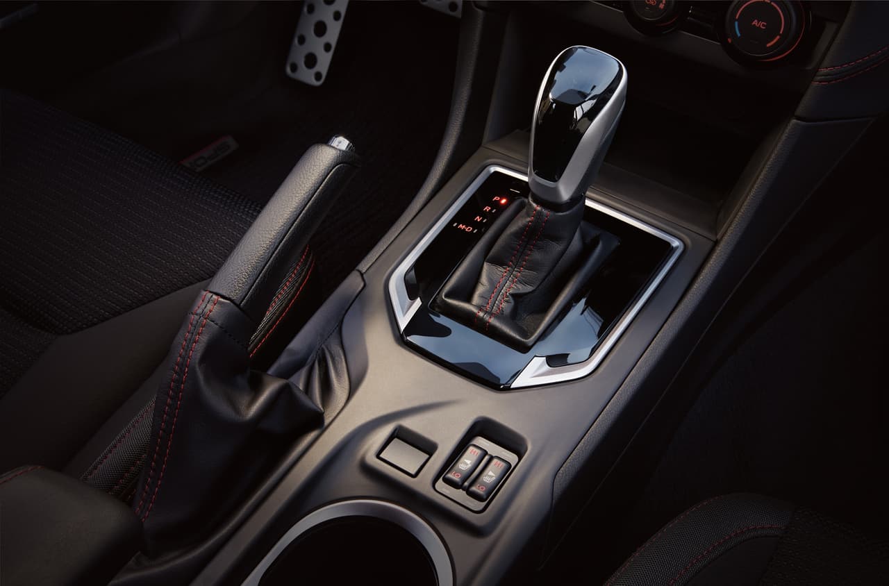 Subaru no dio muchos los detalles en materia de transmisiones, pero si dijo que las versiones más completas del nuevo Impreza contarán con una transmisión CVT con un modo manual de 7 velocidades simuladas