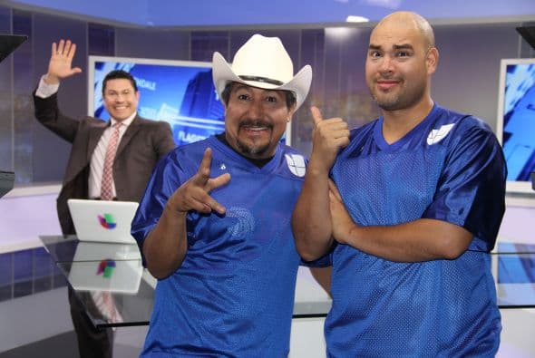 Durante su visita El Bueno y El Feo se apoderaron del set de noticias.