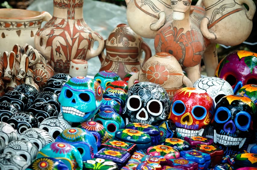 Es importante que tomes en cuenta que esta tradición viene desde antes de la Conquista por lo que muchos de los elementos son muy sencillos.