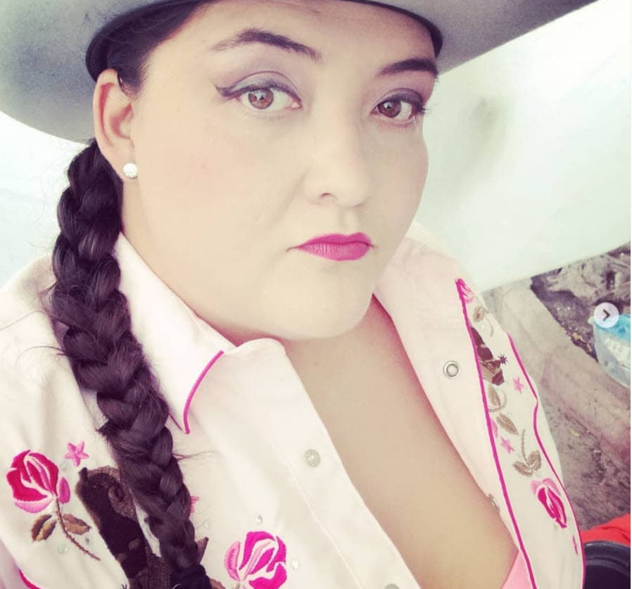 "Imagínate, Johana Alejandra Ley Cerda (su nombre completo), me 'buleaban' que daba gusto", afirmó. 
<br>