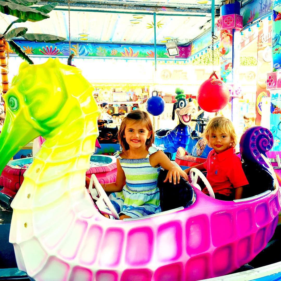 Alessandra tiene unos hijos hermosos.