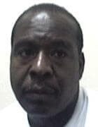 <h3 class="cms-H3-H3">Santos Moreira</h3>
<br>
<br>Este fugitivo oriundo de Belice está siendo buscado para deportarlo 
<a href="https://www.ice.gov/most-wanted/moreira-santos" target="_blank">luego de ser condenado por homicidio involuntario. </a>
<br>
<br>Además, también ha sido condenado por robo con arma de fuego y posesión de cocaína. 
<br>
<br>Asimismo, Moreira ha sido expulsado varias veces de EEUU; la última registrada en 2010. Si bien volvió a ingresar a ilegalmente al país, el ICE no ha dado con su paradero. 
<br>
<br>