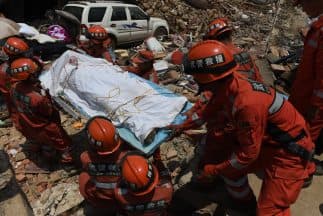 Al menos una docena de personas siguen desaparecidas.