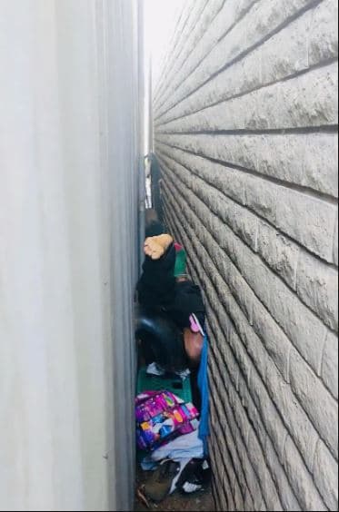 Las autoridades informaron que en el rescate participaron
<b> bomberos de Phoenix y Glendale</b>, quienes acudieron al llamado de auxilio en la avenida 16 y Hatcher Road.