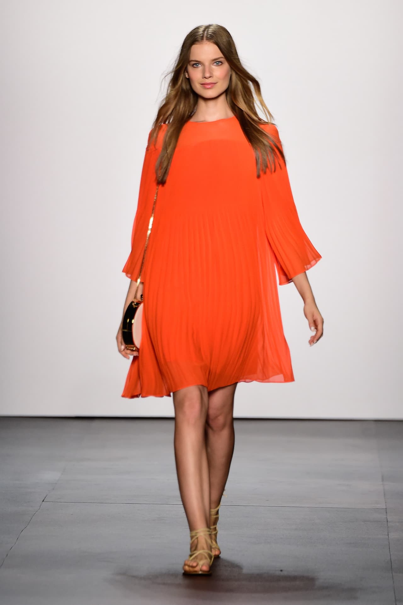 La gama de colores también no espera, justo para lucir fresca y radiante en telas ligeras.