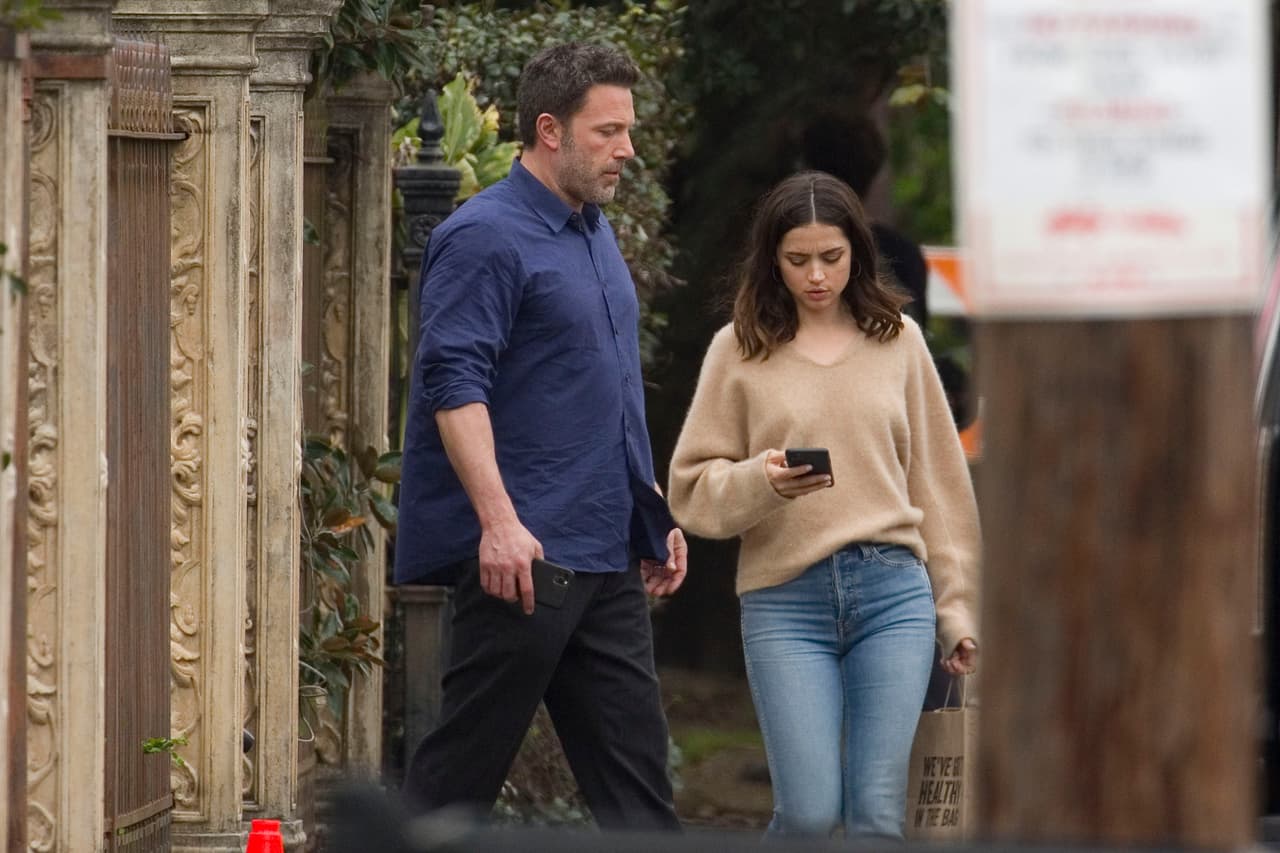 "Cuando la atención no es sobre mi trabajo, es molesto, se siente irrespetuoso, se siente inapropiado,
<b> se siente peligroso</b> e inseguro", dijo. 
<br>