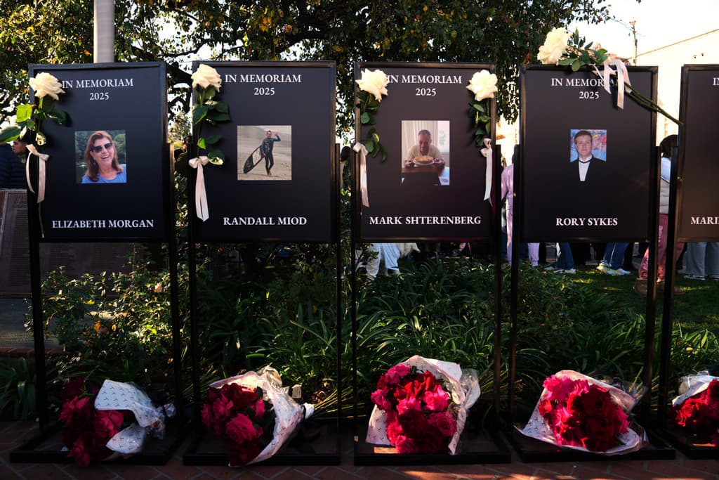 Recuerdan a víctimas de incendios a un año de la tragedia que dejó 31 muertos 