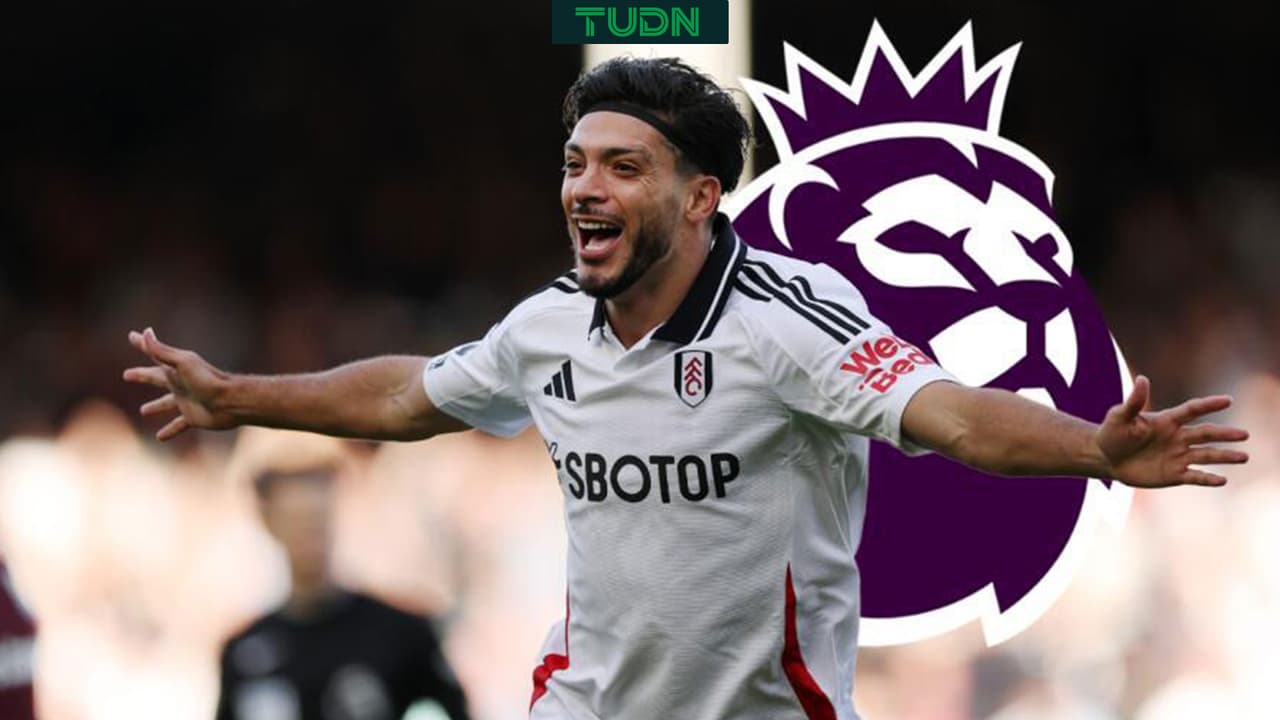 Raúl Jiménez llega a 200 goles y hace historia desde el punto penal en la Premier 