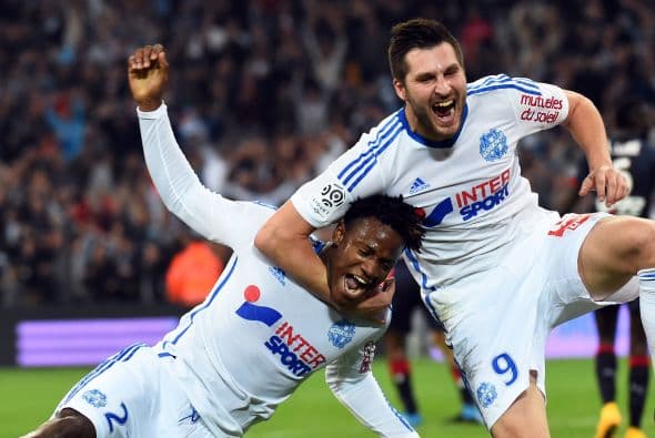 Marcelo Bielsa no se adjudica la perdida de peso de Gignag pues, 'El Loco', bromea que si así fuera lo aplicaría consigo mismo.