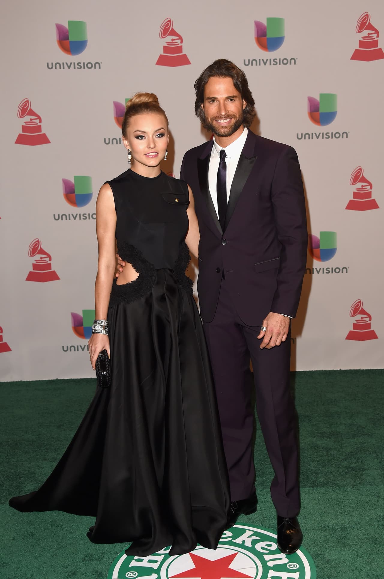 Este fue el año de los romances más apasionados de las estrellas de las telenovelas. Conoce quiénes fueron las parejas más bellas del espectáculo.