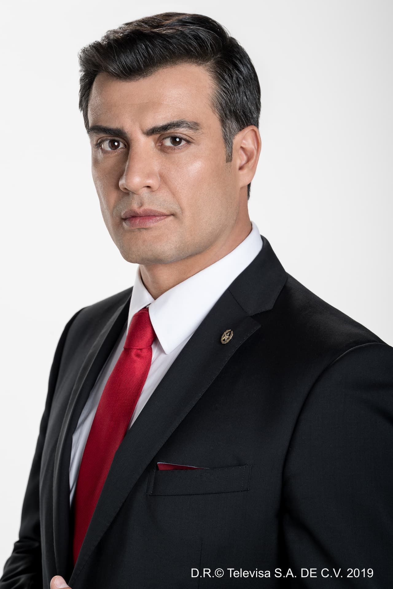 Andrés Palacios da vida al presidente de México en La Usurpadora y su personaje poco a poco ha logrado ganarse el amor de Paulina.