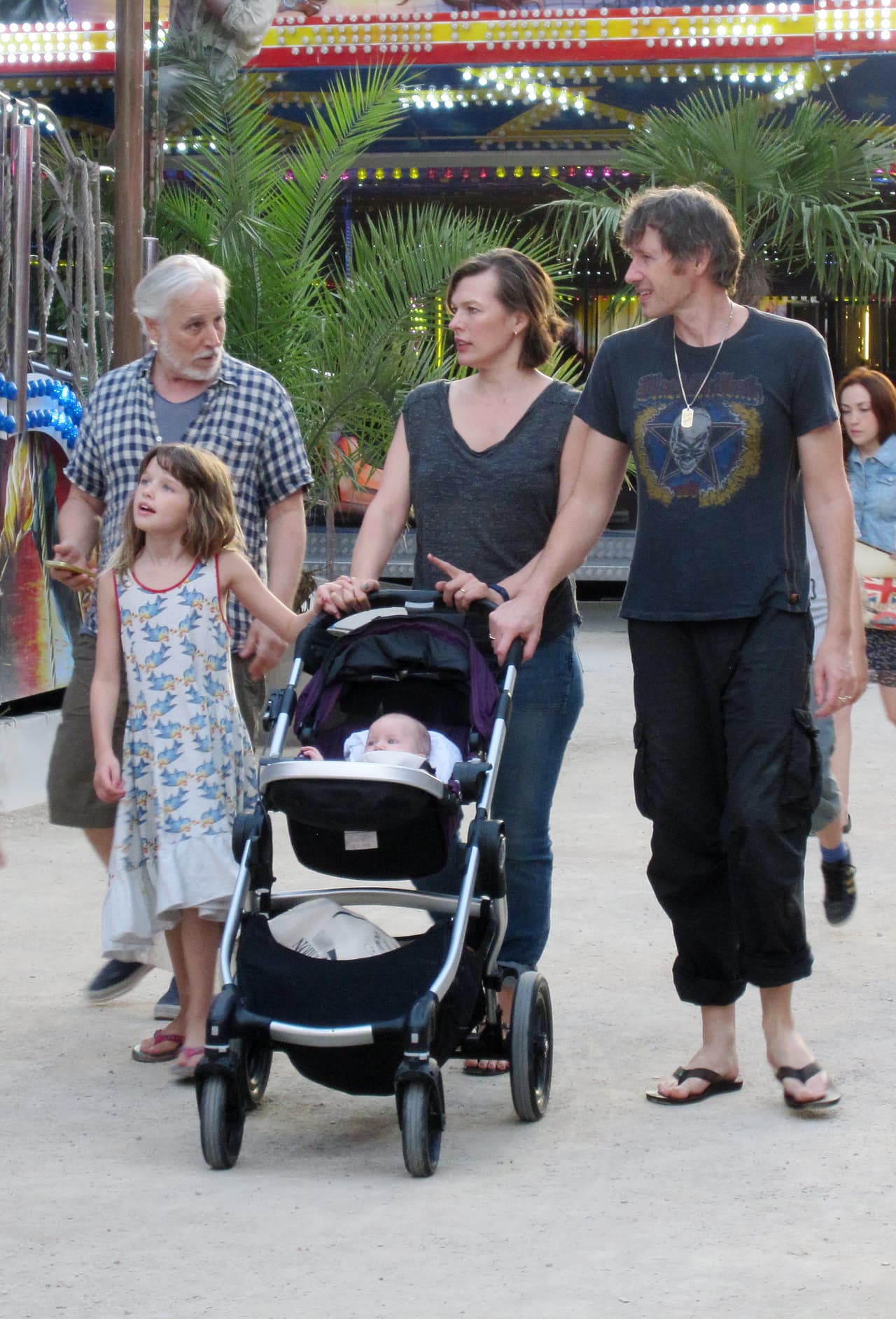 Pues Dashiel apenas es una bebita, por cierto, adorable y muy bella como su mamá.