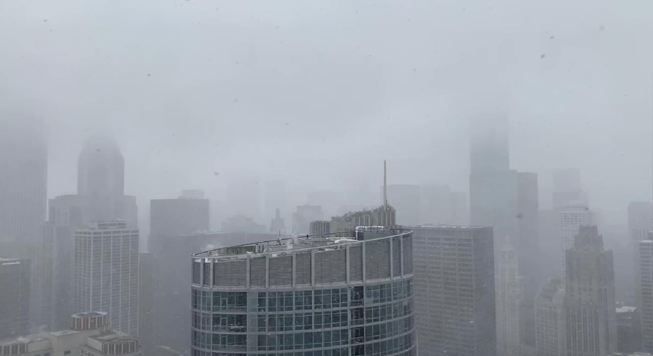 Tormenta invernal y coronavirus provocan cancelación de vuelos en Chicago