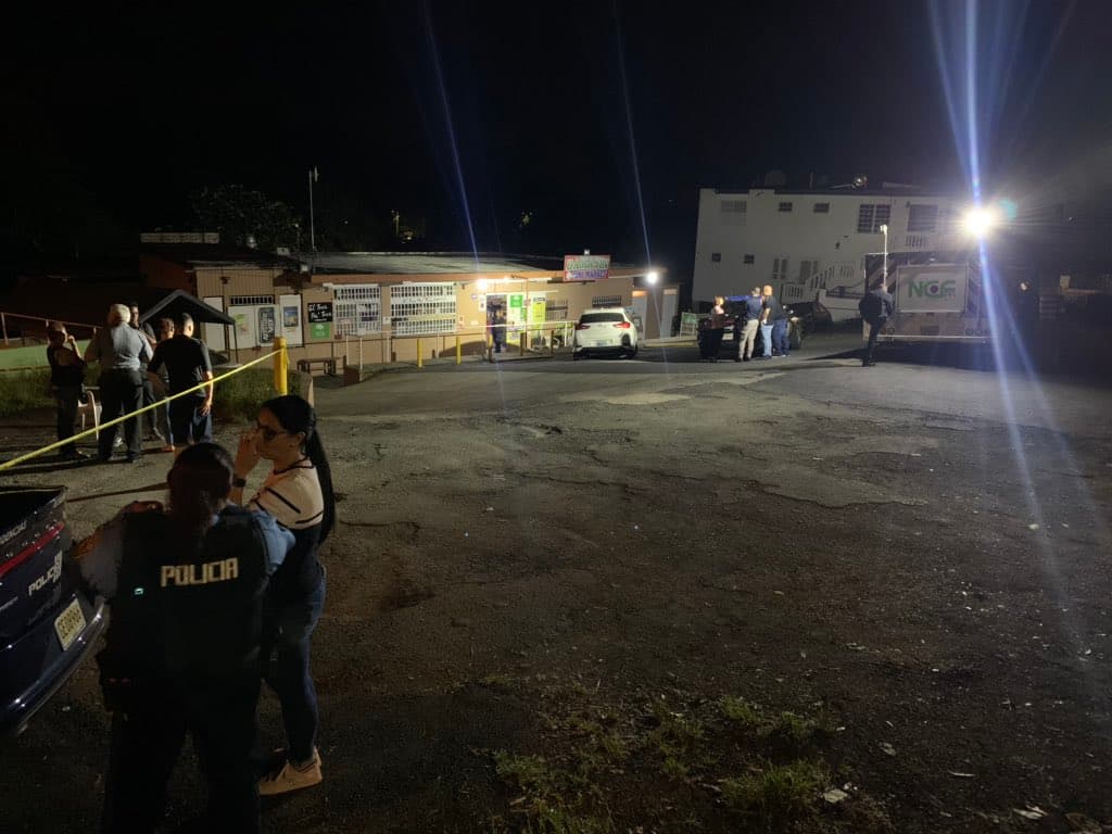 Identifican a sospechoso de robo que fue baleado en un negocio en Aguas Buenas