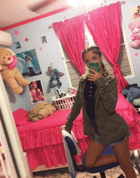 Mario le aconsejó estudiar más para ser una gran cantante. Pero vio en ella mucho talento.