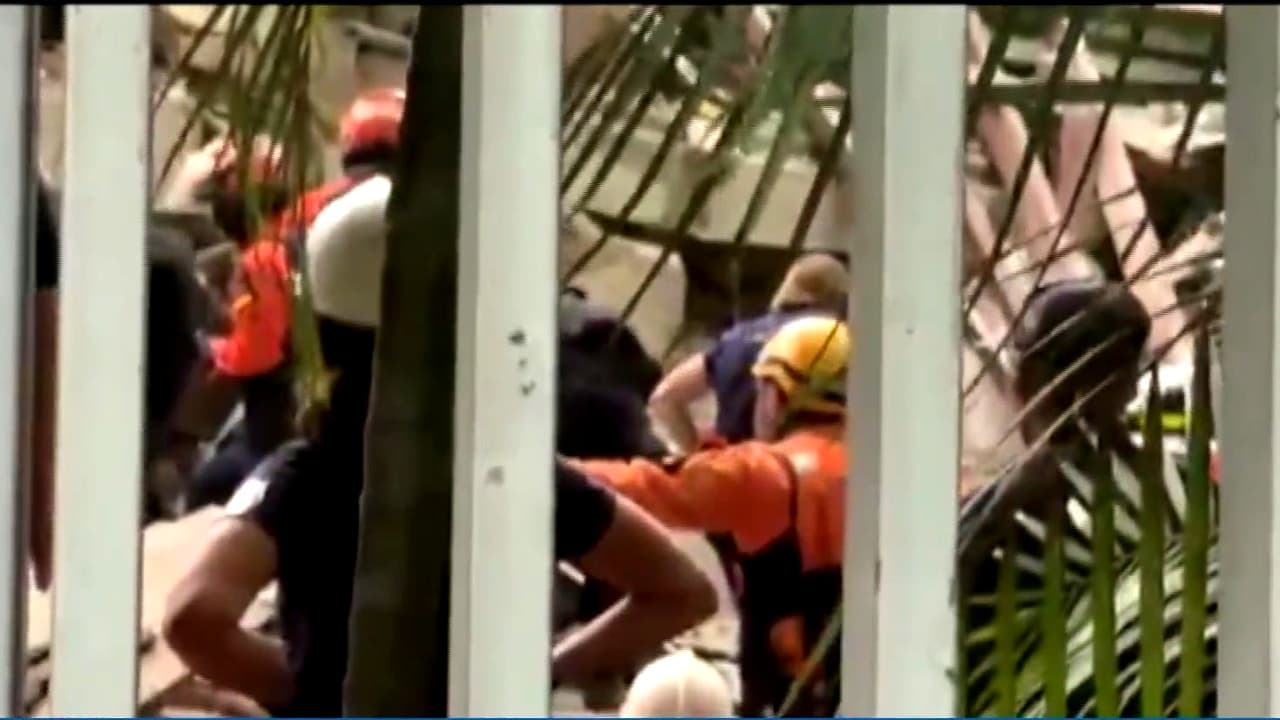 "¿Hay alguien con vida"?: Así es el protocolo en vivo para el rescate de personas en Venezuela