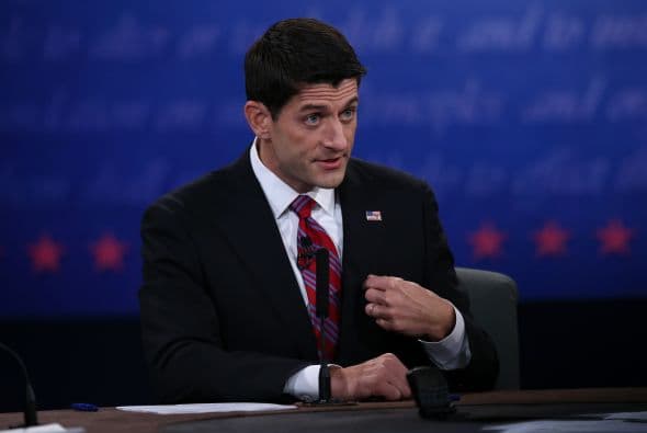 "La economía está apenas cojeando", explicó Ryan, quien señaló que con el candidato republicano Mitt Romney, la economía crecería a "un ritmo del 4 por ciento" y se crearían "doce millones de empleos".