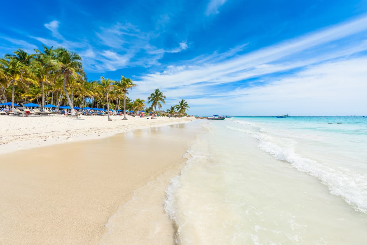 <b>Puesto 8. Playa Paraíso, Tulum, Quintana Roo.</b>
<br>
<br>Tiene aguas cristalinas, color turquesa y arenas claras y se encuentra cerca del área arqueológica de Tulum.