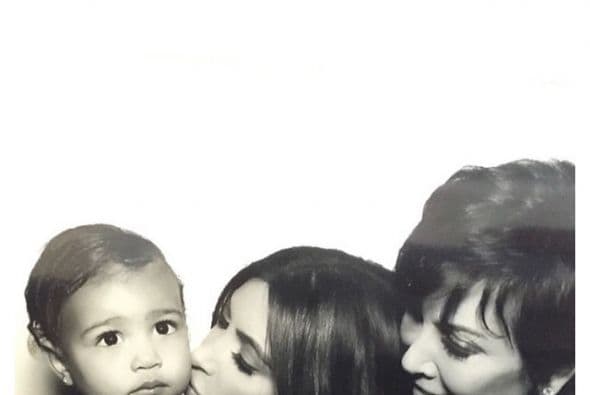 Hermosa foto, tres generaciones.