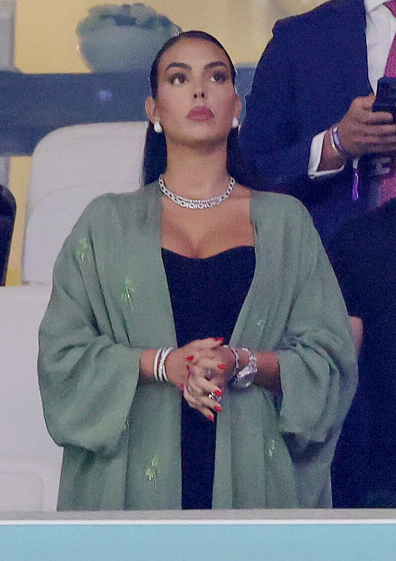 “¡Qué pena no haber podido disfrutar del mejor jugador del mundo durante los 90 minutos! La afición no ha parado de reclamarte y gritar tu nombre”, escribió. 
<br>