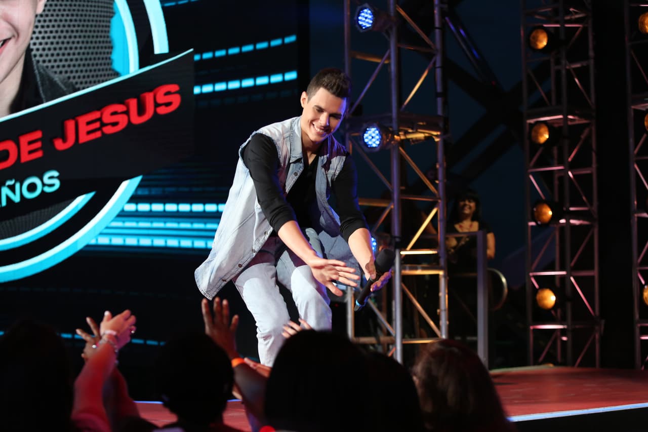 Zabdiel ha cautivado a las chicas con su humildad. Con lágrimas de emoción, este puertorriqueño ha hecho parar a los jueces en varias oportunidades.