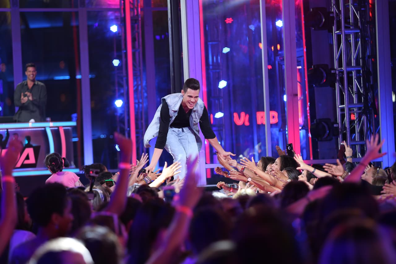 Zabdiel ha cautivado a las chicas con su humildad. Con lágrimas de emoción, este puertorriqueño ha hecho parar a los jueces en varias oportunidades.