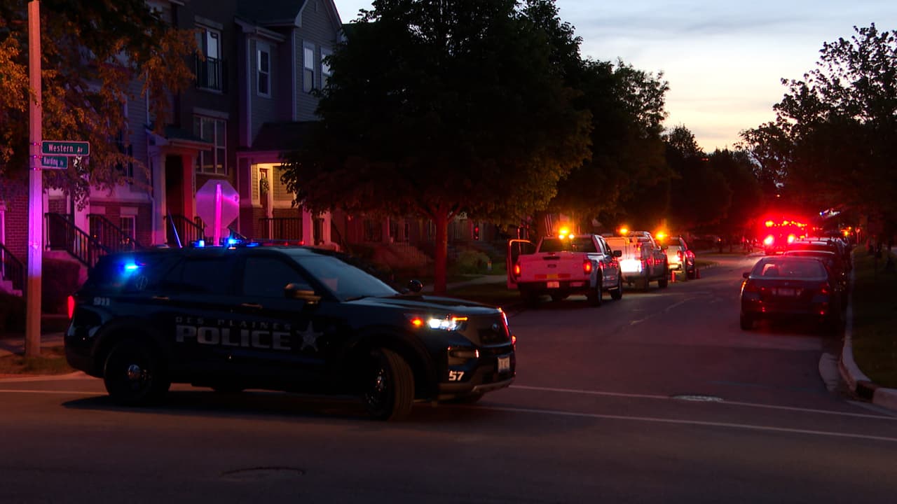 De acuerdo con el reporte oficial del Departamento de Bomberos, 
<b>el siniestro se originó a las 12:56 de la madrugada </b>tras una explosión reportada en la calle Harding.
<br>