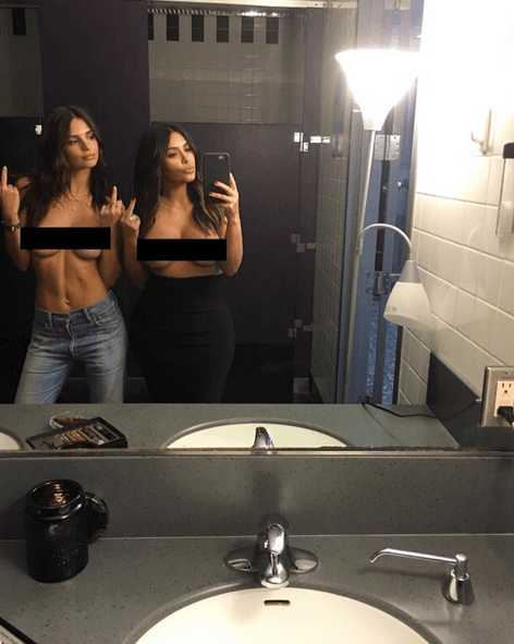 "Somos más que un cuerpo, pero eso no significa que estamos avergonzadas de nuestro cuerpo o sexualidad”, escribió junto a esta foto en 
<u style="box-sizing: border-box;">Instagram</u> donde posa semidesnuda junto a la socialité Kim Kardashian.
