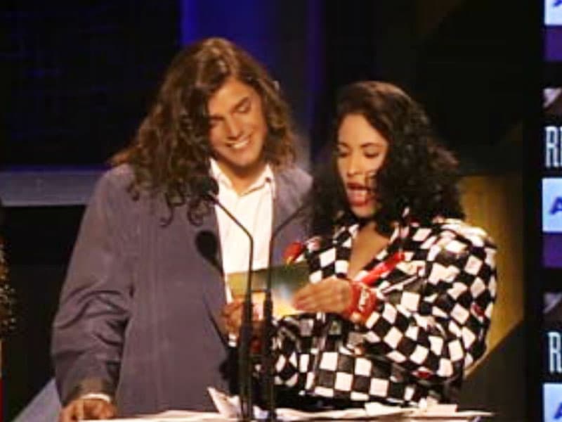 En esa entrega, Selena y Ricky Martin presentaron el premio al Álbum del año en la categoría Regional mexicano.
