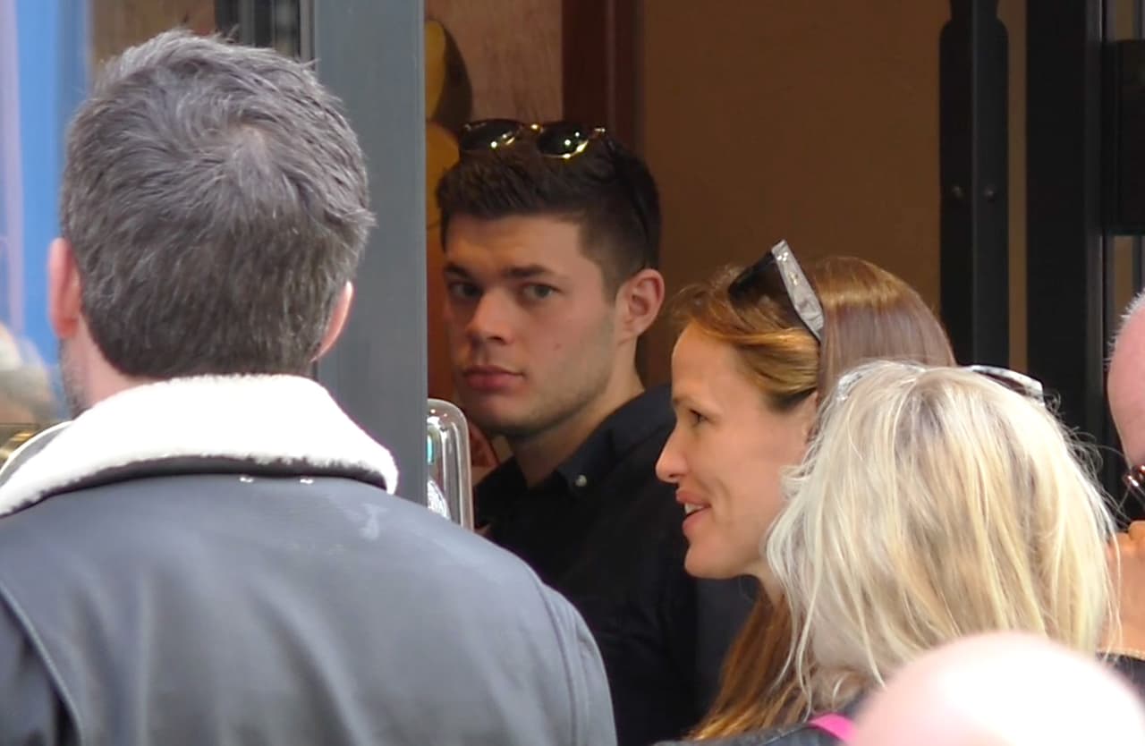 Algunos turistas notaron la presencia de las estrellas de cine.