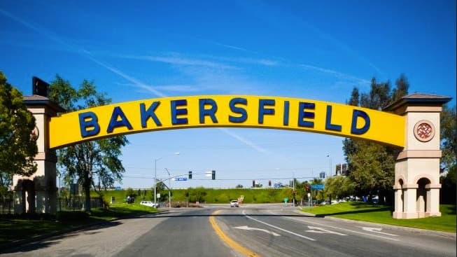 Bakersfield es la ciudad bajo el mayor estrés financiero en el estado de California