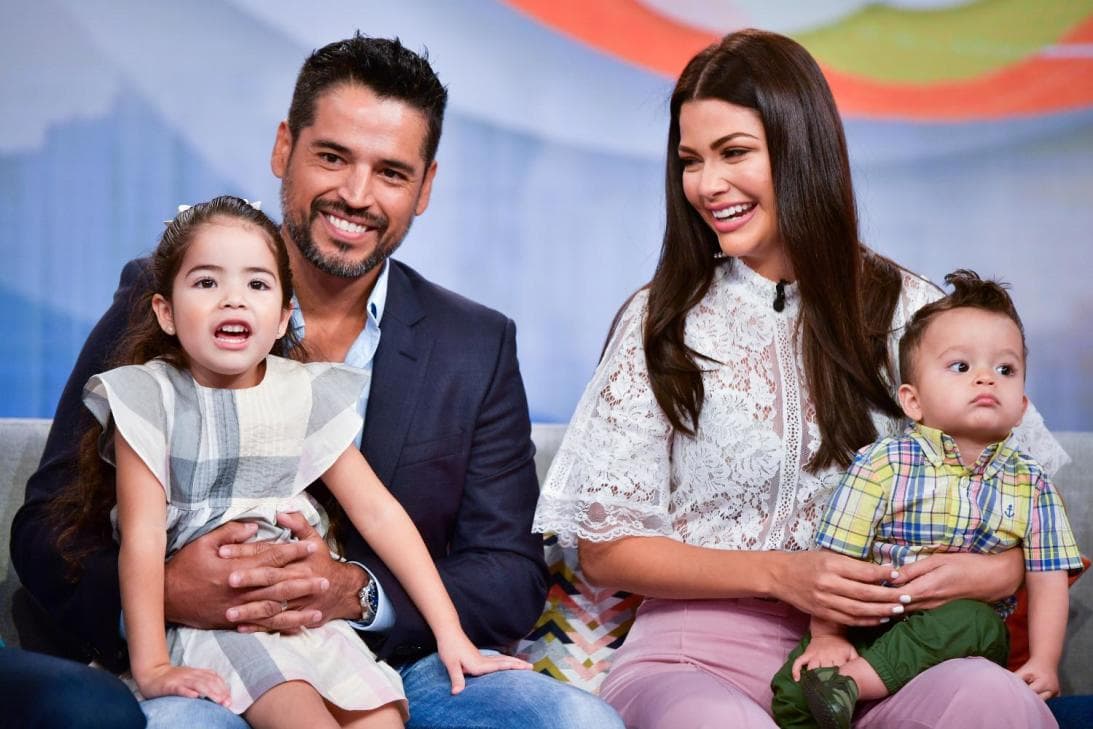 Después de casi nueve años al aire, el viernes 26 de julio, Ana Patricia vivió su último día en Despierta América para dar paso a una nueva etapa en la conducción y la producción le preparó una despedida en la que estuvieron presentes su esposo y sus hijos.