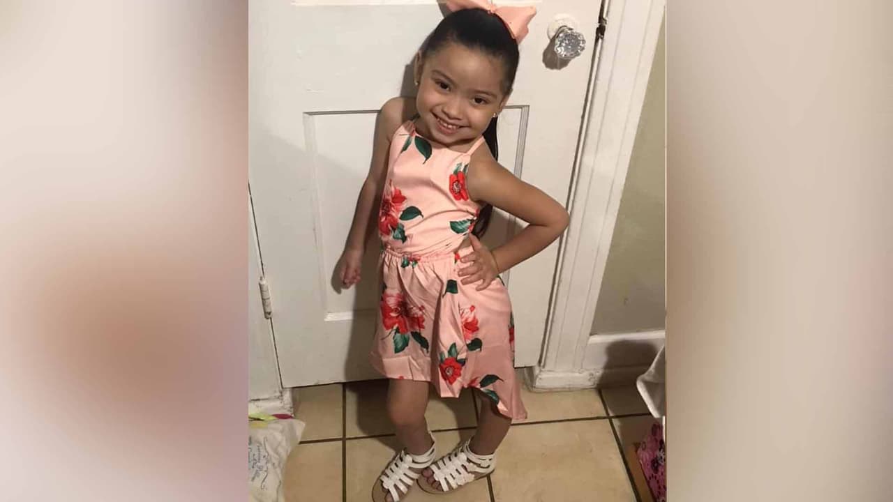 La mujer indicó que no llamó a la ambulancia o a las autoridades y decidió guardar el cuerpo de su hija en un clóset.