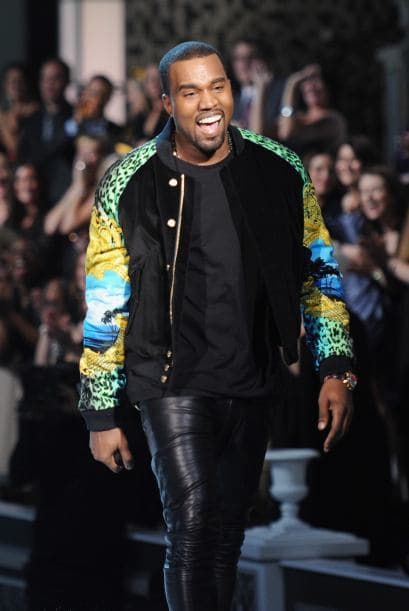 Amber tampoco se quedó callada. De hecho, antes de que Kanye se casara con Kim ella dijo que él le mandó mensajes de texto dos noches antes.