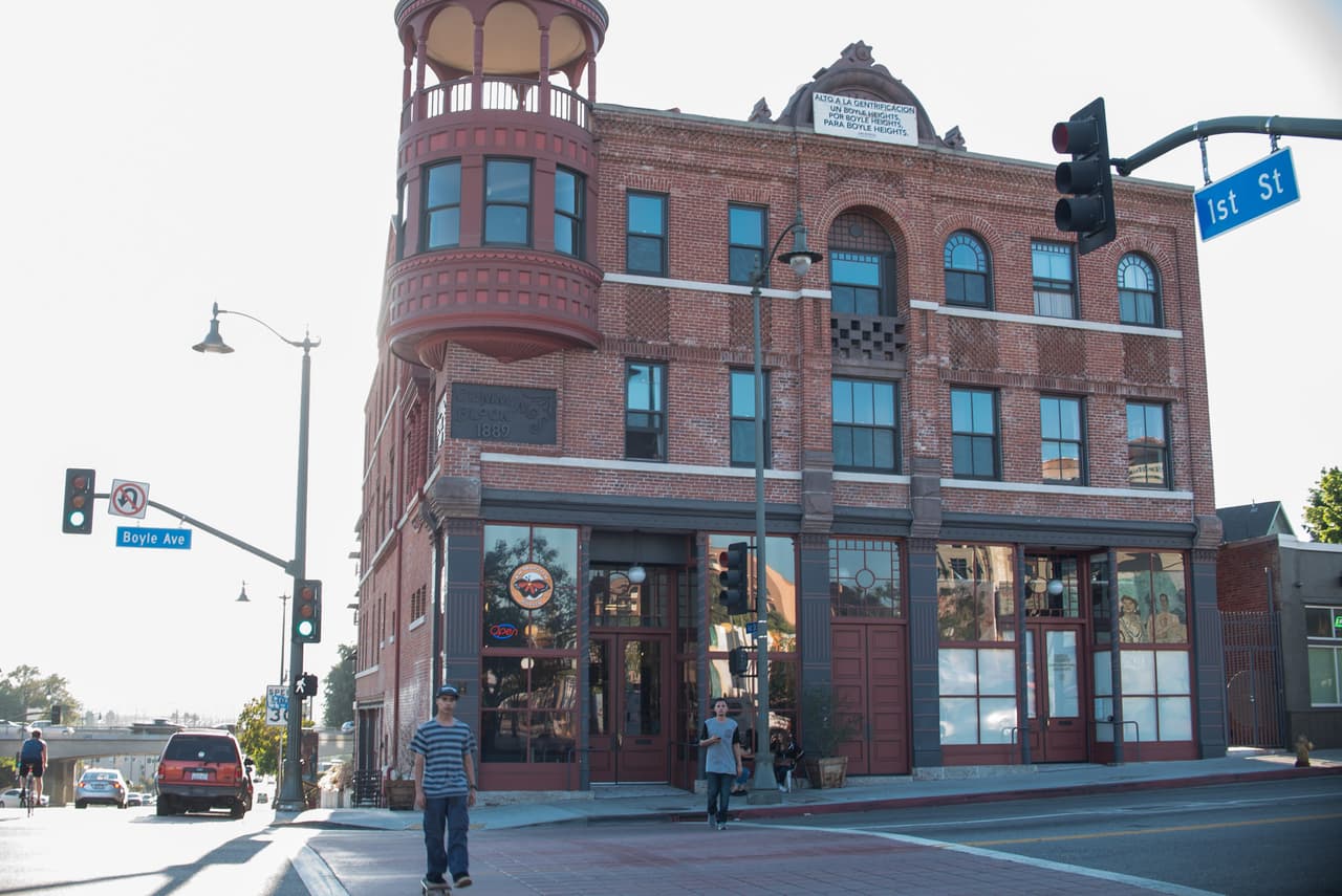 La Monarca, en 1st Street.