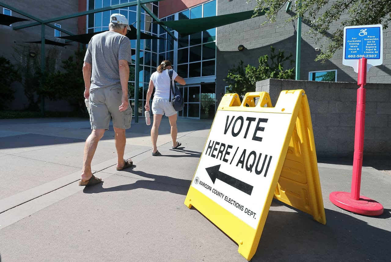 Se aceptan formularios de inscripción de votantes en papel durante la interrupción temporal de ServiceArizona.com 
