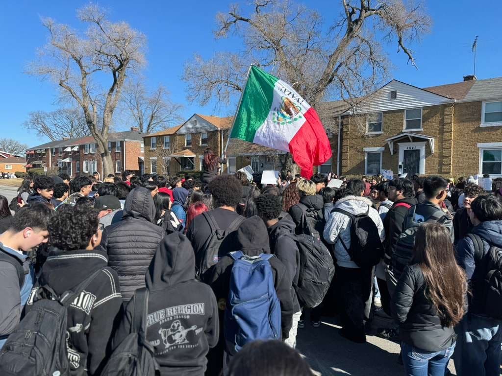 ¿Qué exigen los estudiantes tras una semana de protestas en Chicago? Esto se sabe