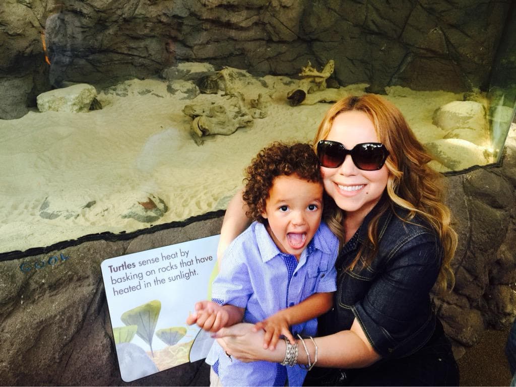 Mariah Carey aprovechó este día para salir de paseo con sus hijos.