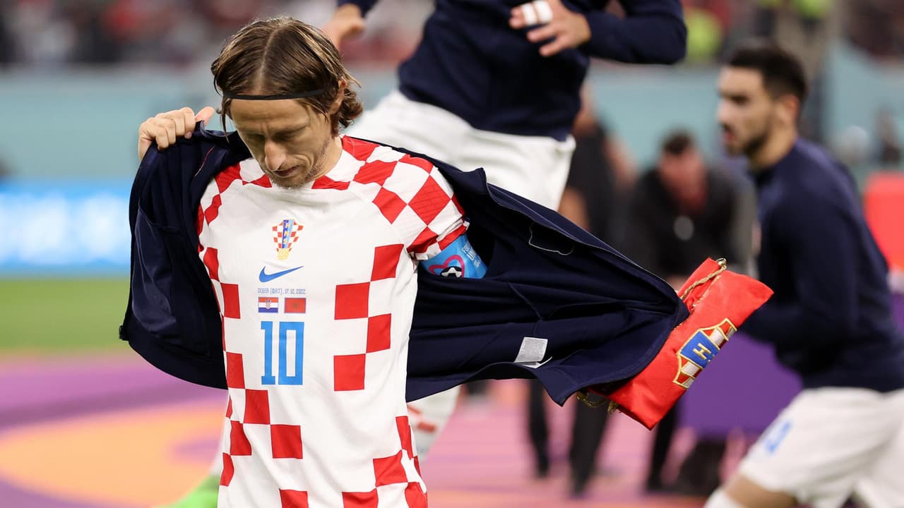 Aficionados de Croacia aún quieren ver a Luka Modric en la Euro