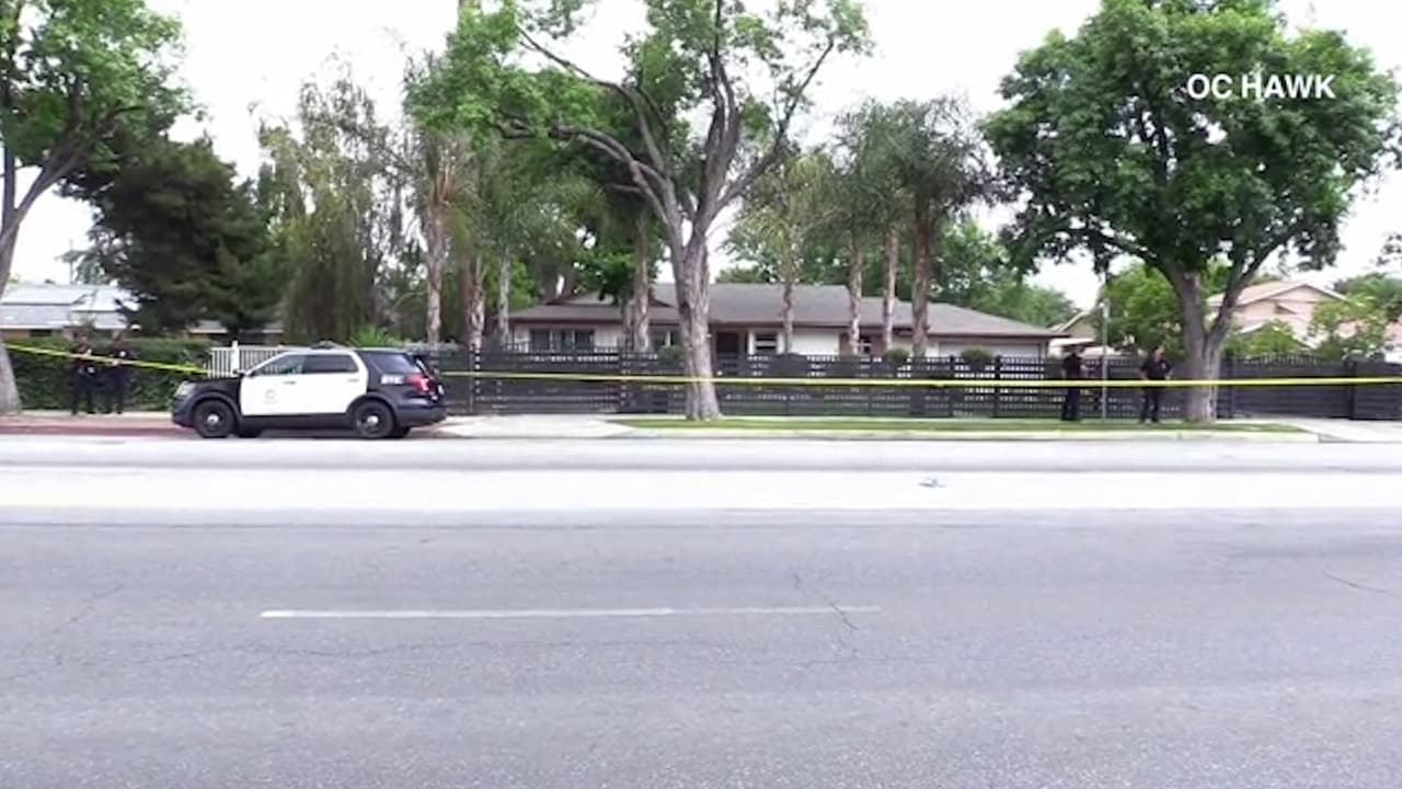 La revelación de la mujer, dio como resultado el arresto, sin fianza, del adolescente, que ahora está tras las rejas en el correccional de menores de la ciudad de Sylmar.