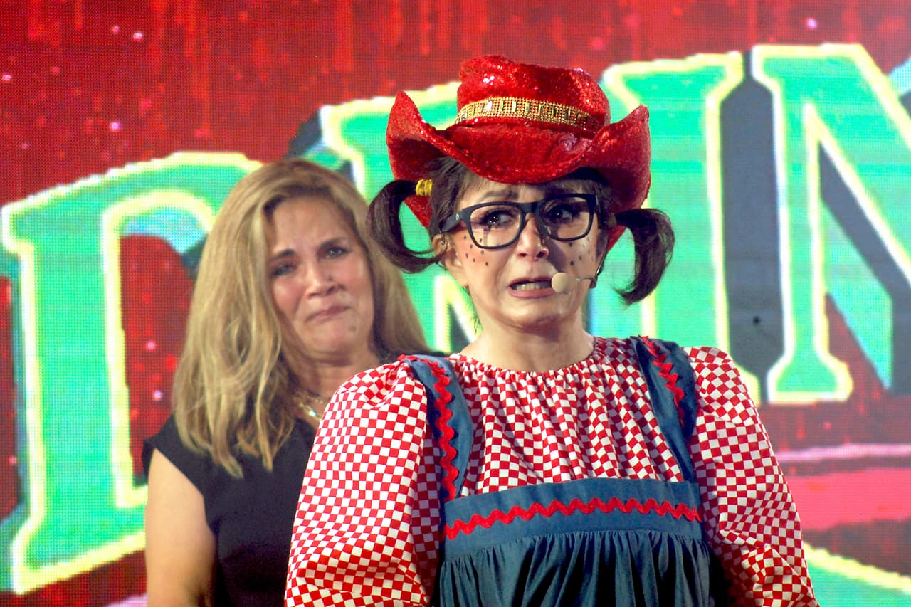 "10 kilos para mi edad y mi tamaño es muchísimo", por lo cual tuvo que 
<b>buscar ayuda médica</b>, pues intentó bajar 6 libras más.
<br>