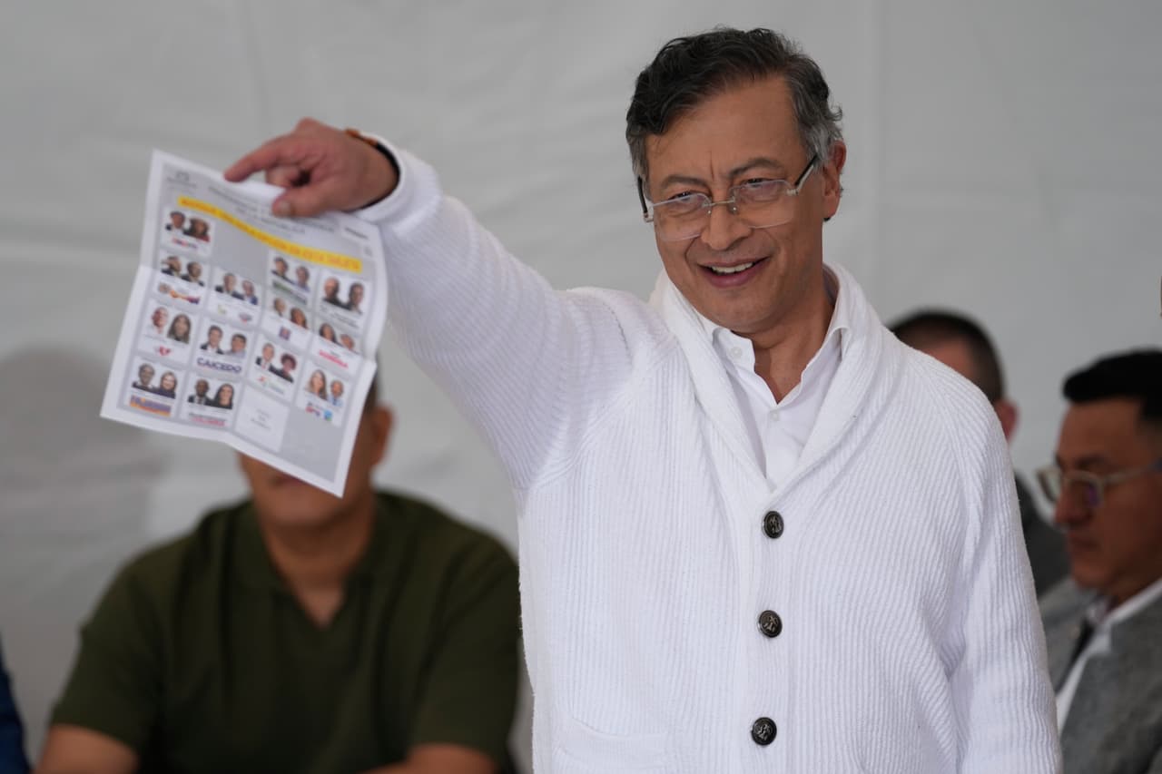 Petro rechaza el preconteo de las elecciones en Colombia y asegura que solo aceptará los resultados oficiales