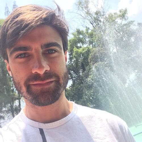 “Lo veía cuando mis hijas no estaban conmigo, los fines de semana que mis hijas no estaban”, aclaró la villana de Por Amar Sin Ley.